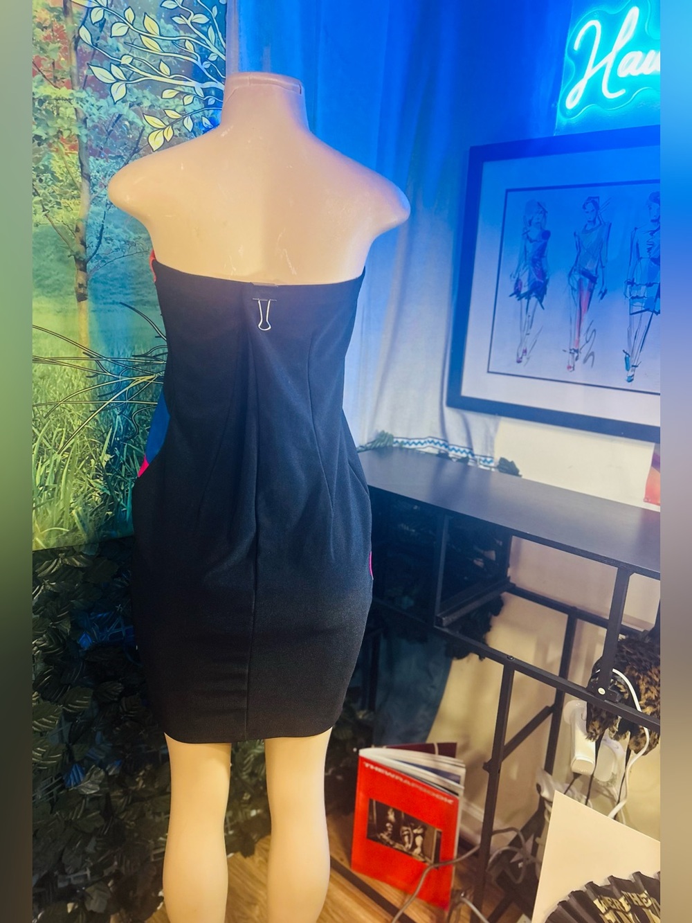 Forever 21 Plus Black Color Stripe Strapless Body-con Dress - Picture 6 of 8
